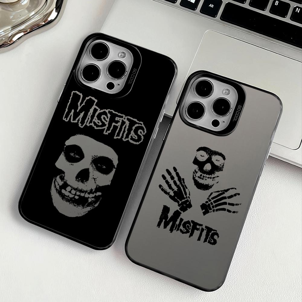 Phone Cases Bulk - เคสโทรศัพท์ Misfits สำหรับ iPhone 17 16