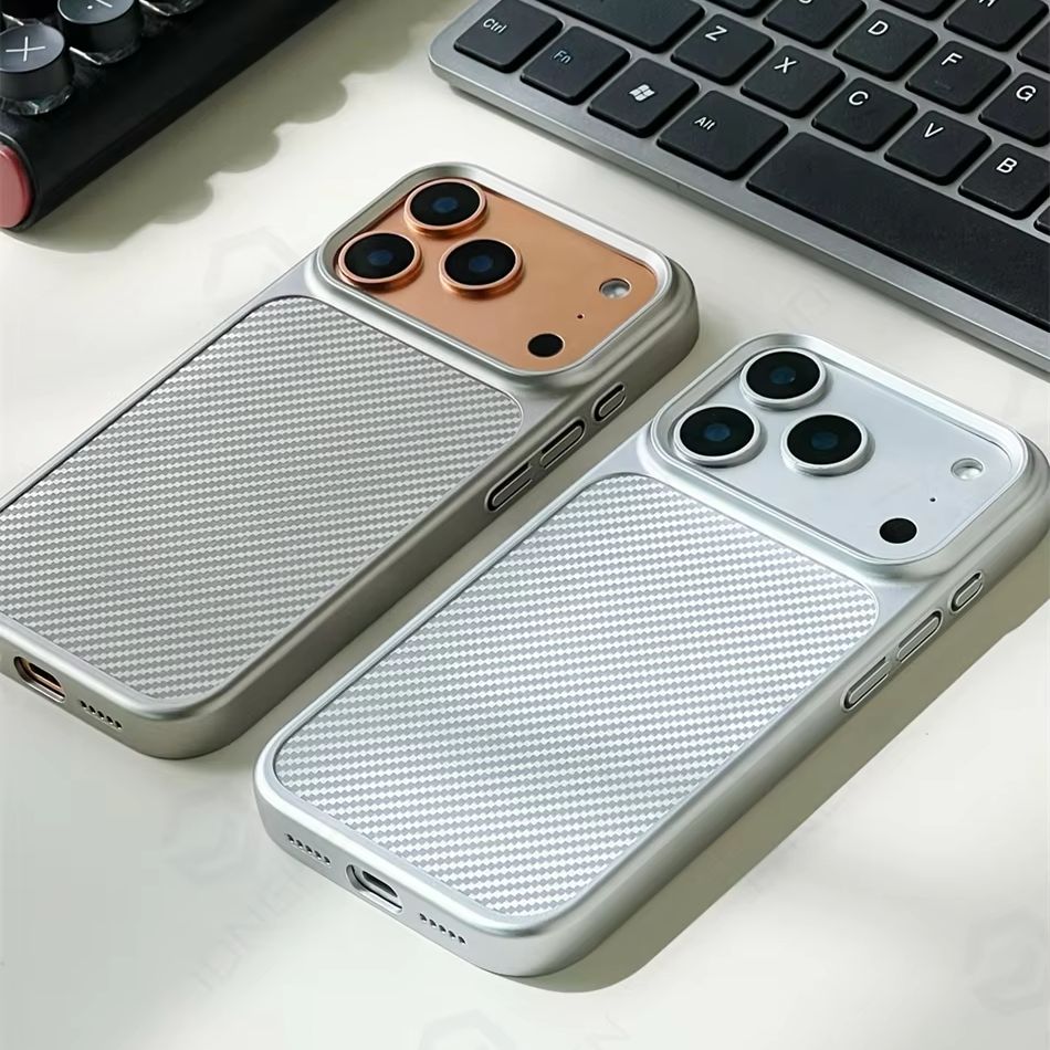 เคสกันกระแทกแบบด้านลายคาร์บอนไ - Rugged Armor Case บทวิจารณ์และราคา
